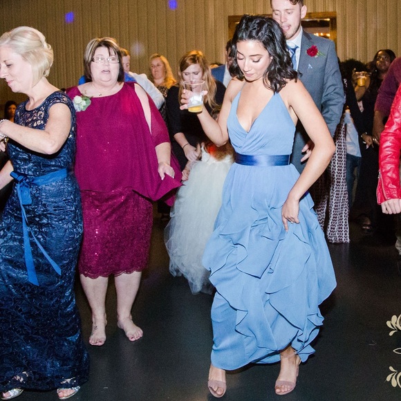 Vera Wang bridesmaid gown - Picture 2 of 7